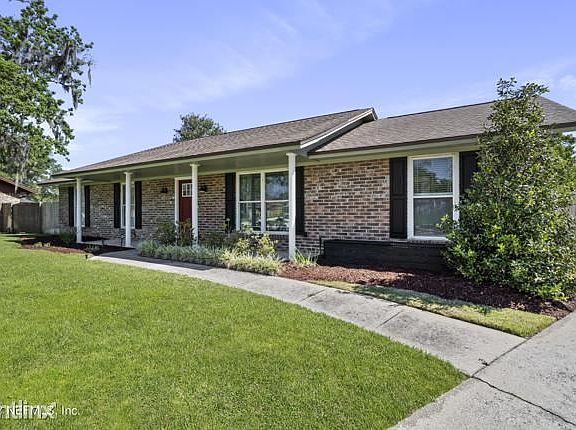 2nd image of 817R Basswood Ct