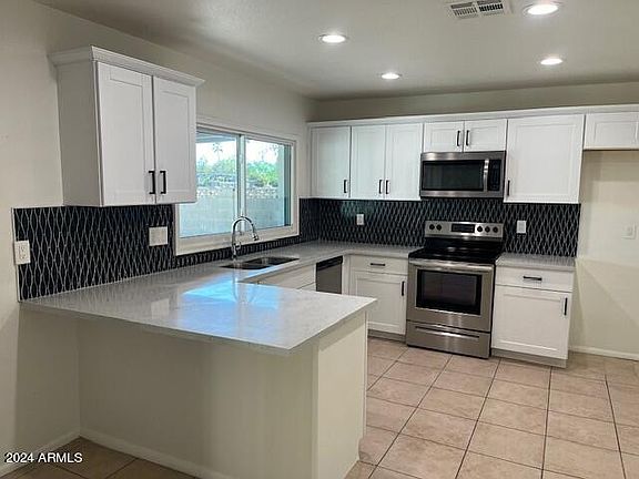 2nd image of 3339 W MALAPAI Drive