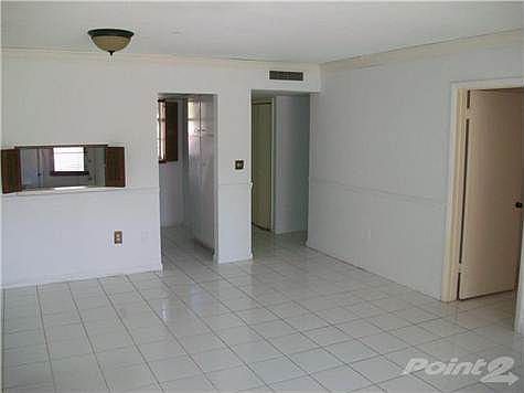 4th image of 2859 Leonard Dr G-109 #G-109