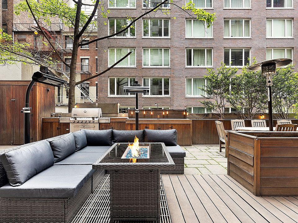 1st image of 148 22nd St Unit 2