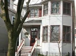 1708 W Byron St, Chicago, IL 60613
