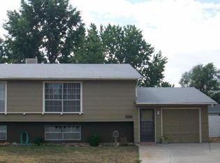 3216 S Hoyt Way, Lakewood, CO 80227