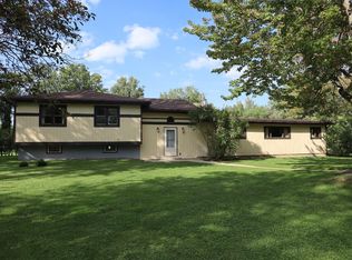 1985 Wells St, Chesterton, IN 46304