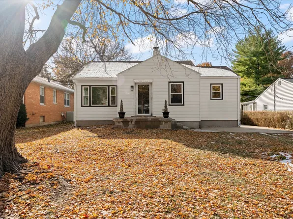 1407 W Clark St, Champaign, IL 61821