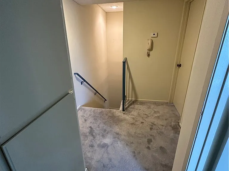 420 Milford St — Photo 39