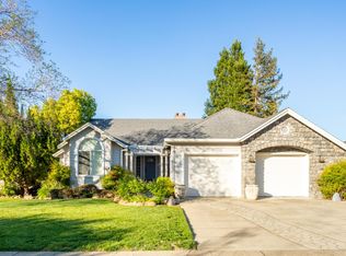 3126 Riesling Path, Redding, CA 96001