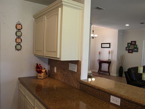 5th image of 5240 Westgate Ln