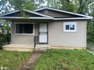 349 E Lorado Ave, Flint, MI 48505