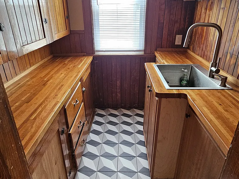 123 Snow St #2 — Photo 6
