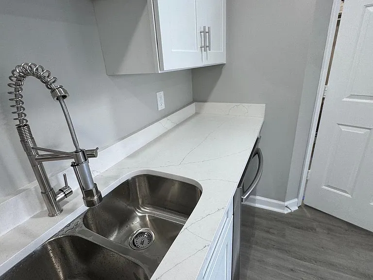 6900 Saint Ignatius Dr #304 — Photo 10