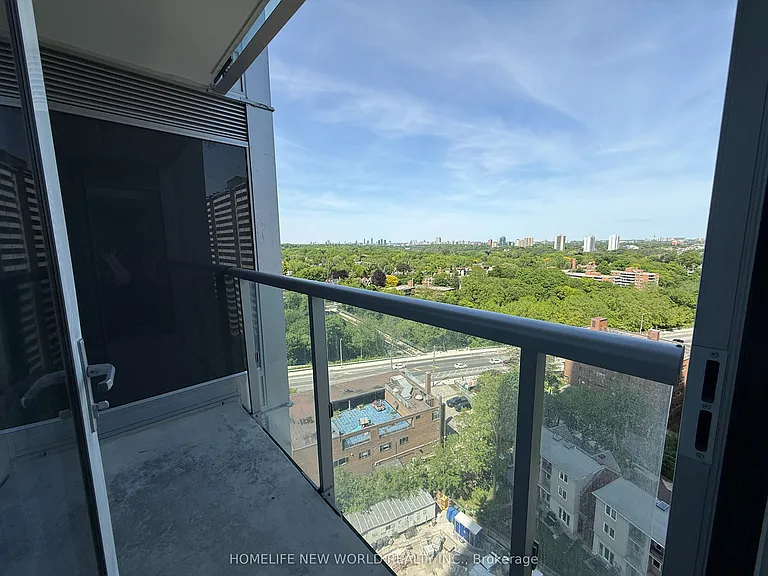 609 Sherbourne St #1508 — Photo 6