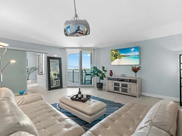 4822 Ocean Blvd APT 10E, Sarasota, FL 34242