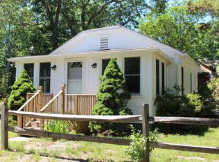 48 Birch St, Sag Harbor, NY 11963