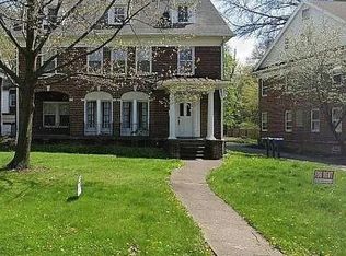 2420 Overlook Rd APT 2, Cleveland Heights, OH 44106