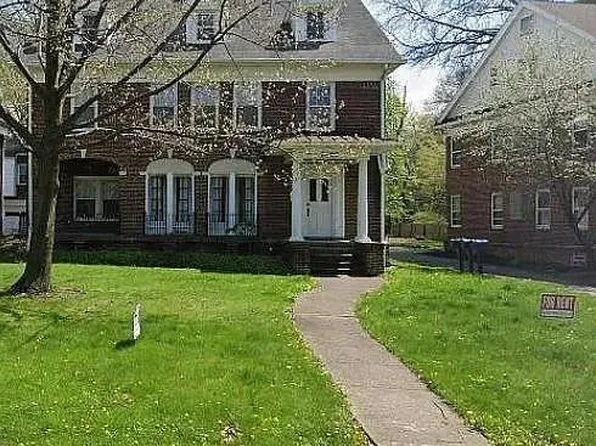 2420 Overlook Rd APT 2, Cleveland Heights, OH 44106