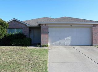 1412 Sequoia Dr, Krum, TX 76249