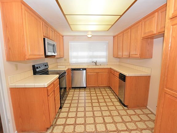 2nd image of 2712 E Via Corza