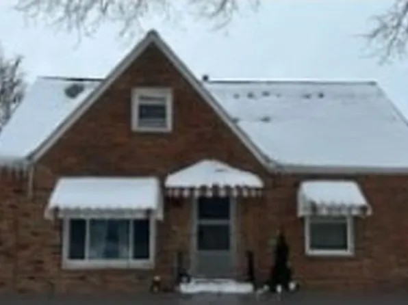 3182 W 140th St, Cleveland, OH 44111