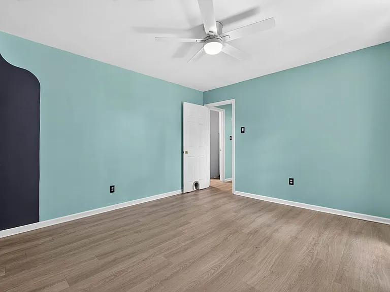 21 Aspenwood Dr — Photo 3