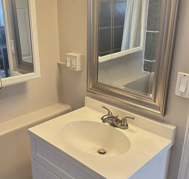Silver Saddle Ln — Photo 6