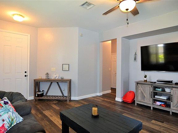 5th image of 16102 Juarez Cir