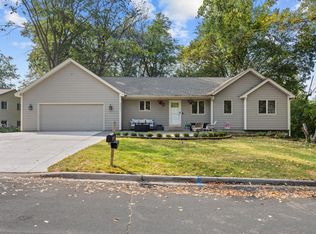5357 Hampton St NE, Prior Lake, MN 55372