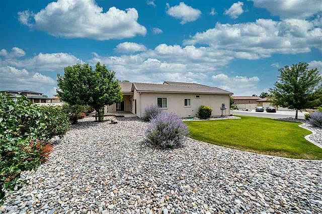2nd image of 744 Egret Cir
