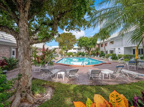 350 S Cypress Road #521, Pompano Beach, FL 33060