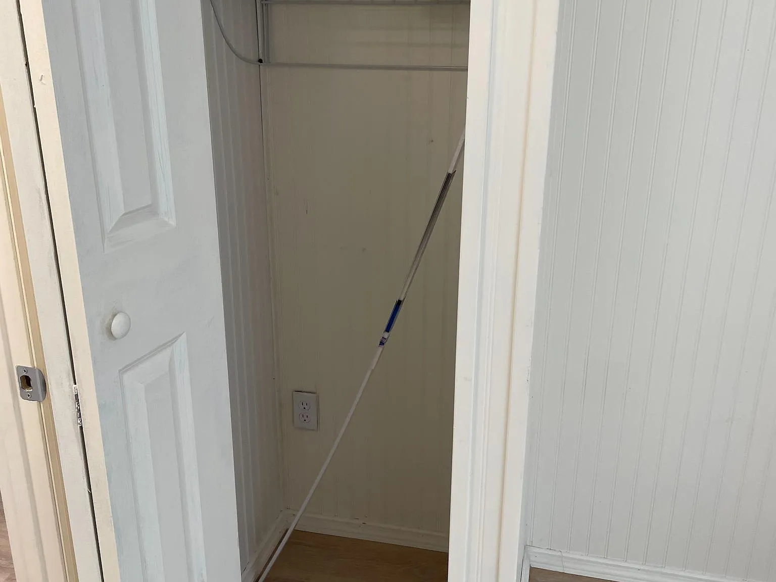 Studio, 250 sqft, $1,100 — Photo 3