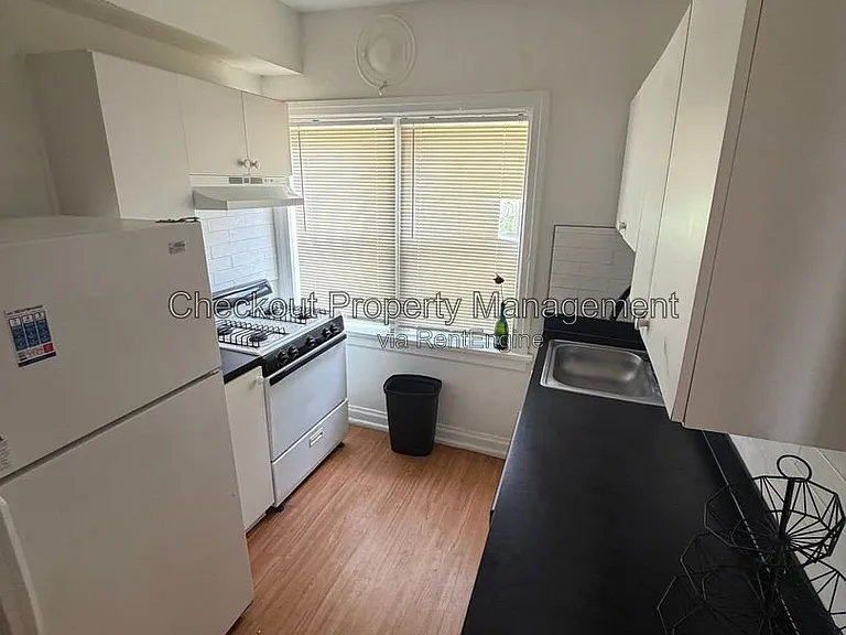 7336 Forsyth Blvd #104 — Photo 13