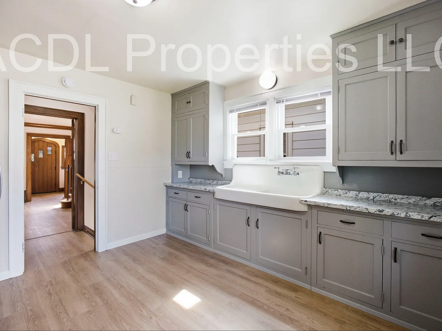 3 bed, 1550 sqft, $2,250 — Photo 4