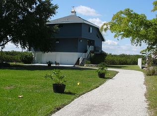 3230 W Shell Point Rd, Ruskin, FL 33570