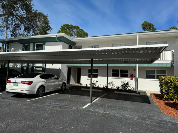 7580 92nd St APT 102D, Seminole, FL 33777