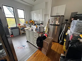 23-35 31st Street, #2R
