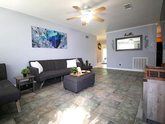 5th image of 869 Mystic Ave