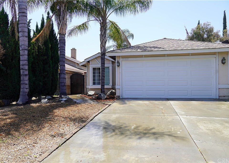 1st image of 25835 Parsley Ave