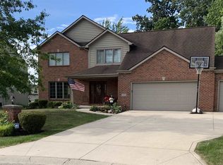 3317 Caledon Pl, Fort Wayne, IN 46818