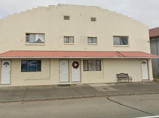 205 E Pine St #1, Oakville, WA 98568