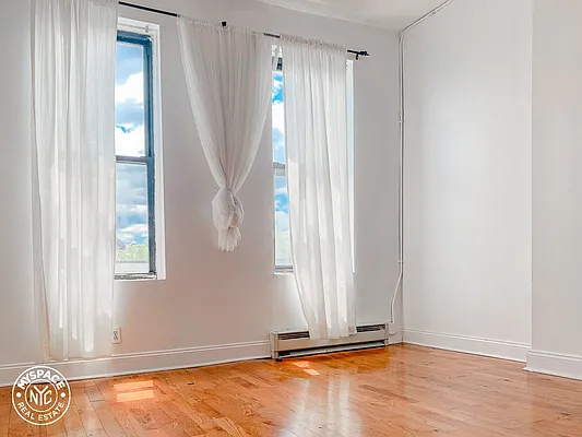 Rented by MySpaceNYC | media 12