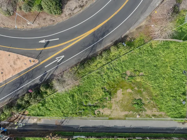 Spruce Street, Tulare, CA 93274