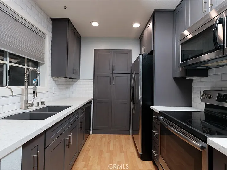 3500 S Greenville St — Photo 2