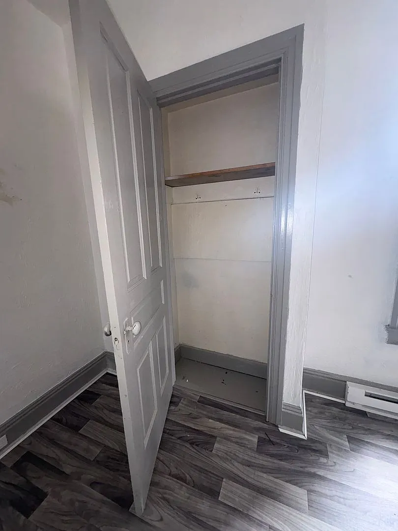 654 W College Ave — Photo 4