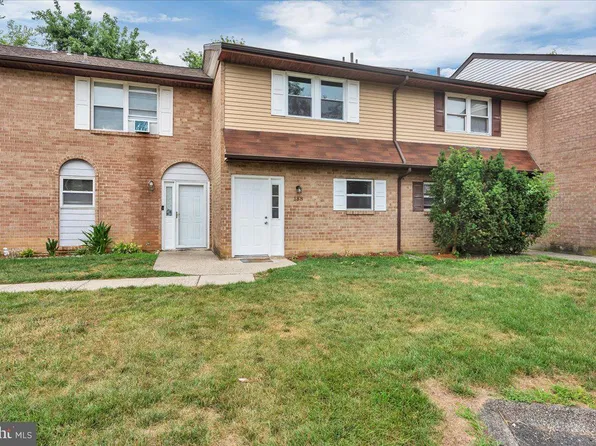 188 La Cascata, Clementon, NJ 08021