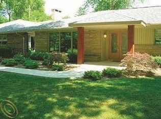 5731 Kilbrennan Rd, Bloomfield Hills, MI 48301