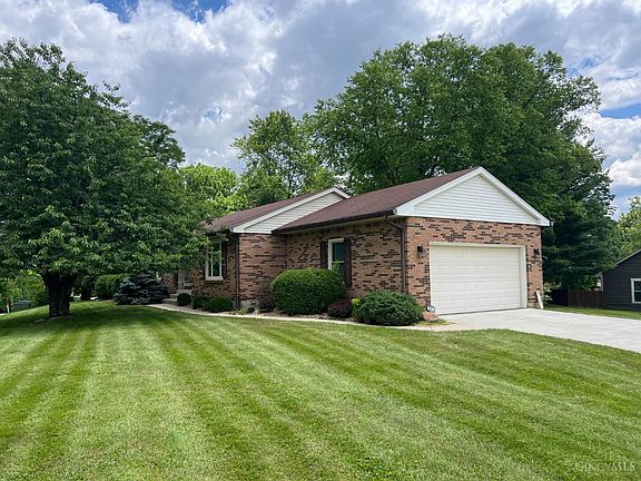 2nd image of 20478 Lakeview Dr