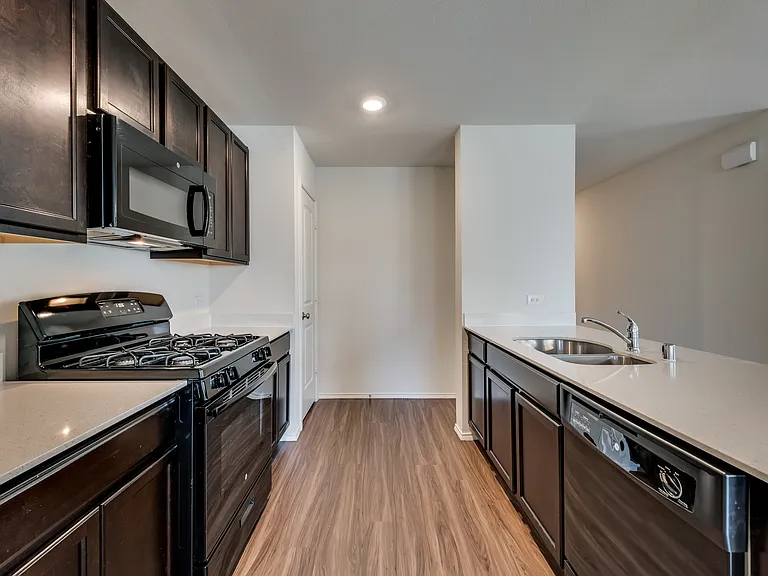 305 Falling Star Dr — Photo 15