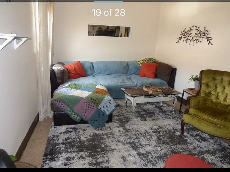 212 Hope St #1 — Photo 3
