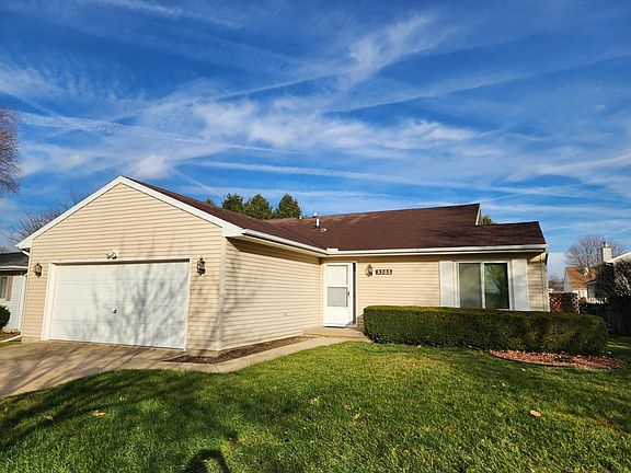 2nd image of 3202 Valerie Dr
