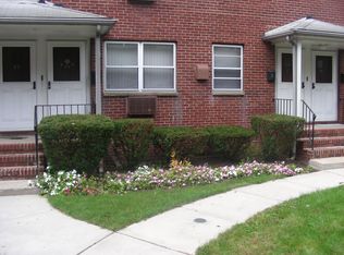 401 W Madison Ave, Dumont, NJ 07628
