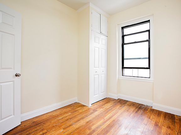 5th image of 21-15 33rd St APT 5G